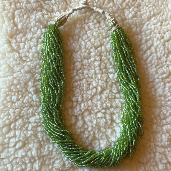 Green & Cream Beaded Necklace - Picture 8 of 17